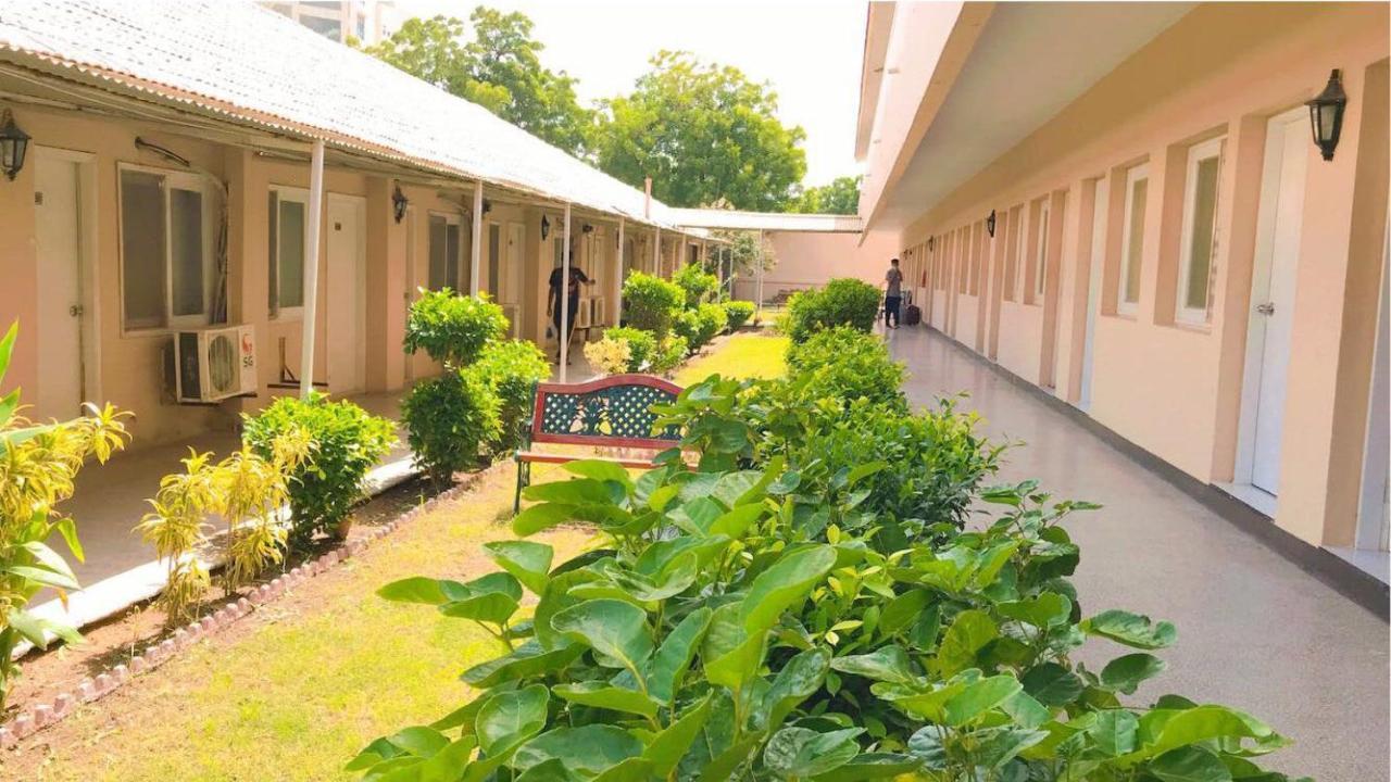 كراتشي Airport Hotel المظهر الخارجي الصورة